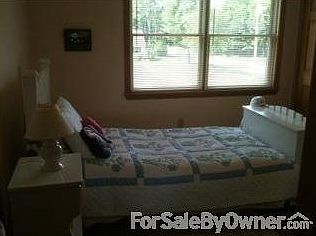 Comfy and sunny bedroom