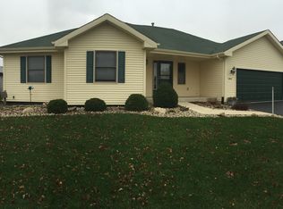 1816 Yorktown Dr, Bourbonnais, IL