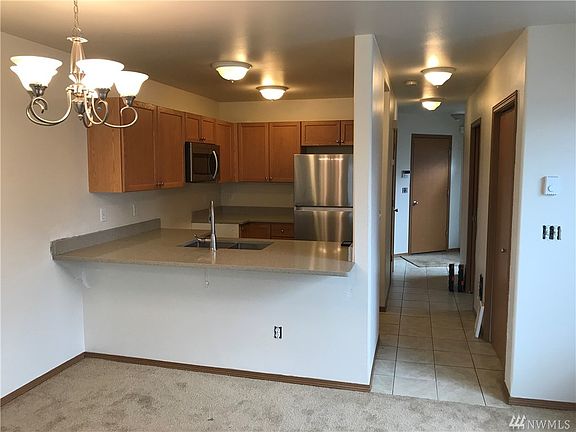 4th image of 10812 Park Ave S