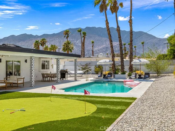 3030 E Vincentia Rd, Palm Springs, CA 92262