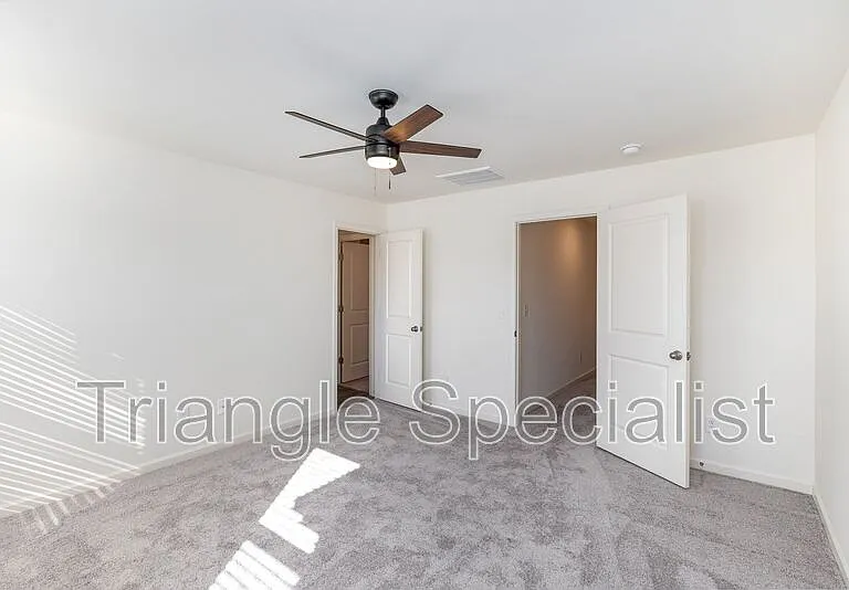 1876 Knights Crest Way — Photo 17