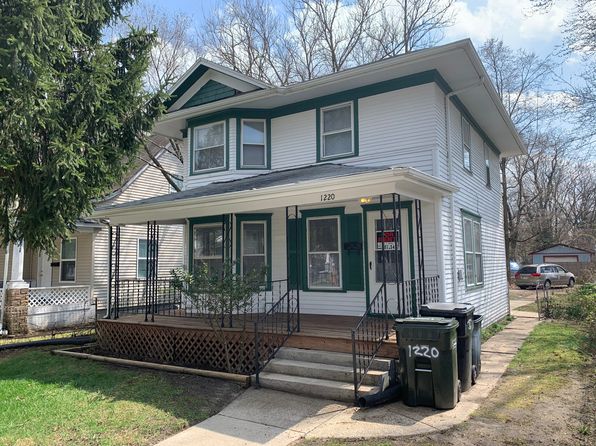 1220 Cedar St