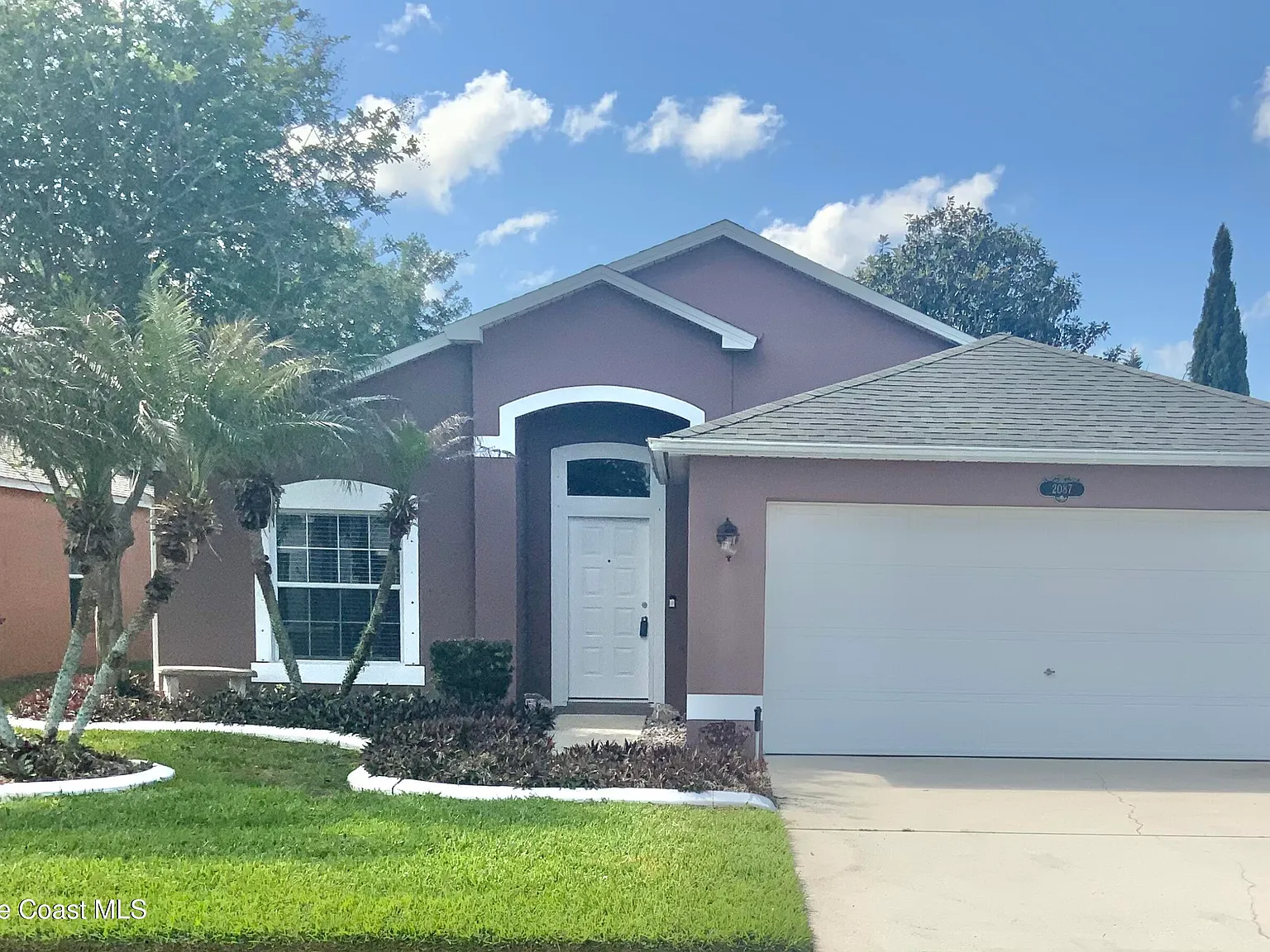 3 bed, 2.0 bath, 1506 sqft, $2,500 — Photo 3