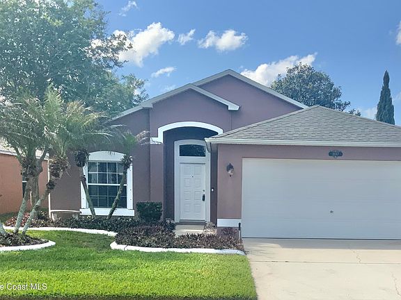 3rd image of 2087 Deercroft Dr