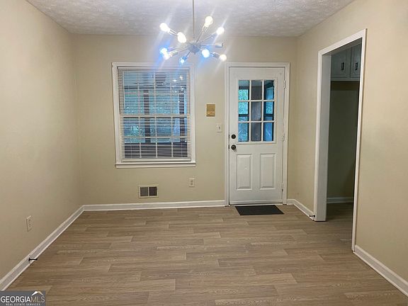 4th image of 3534 Basswood Ct