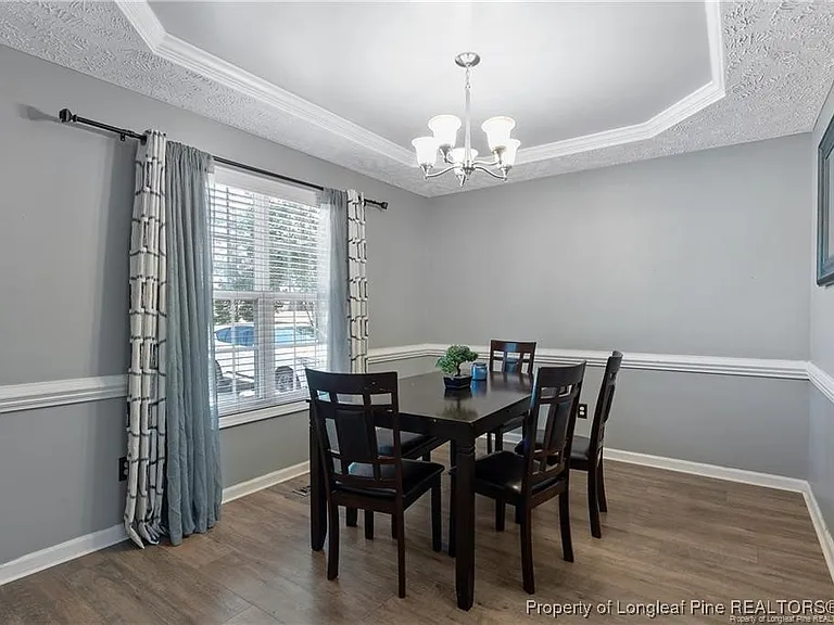 717 Lenoir Dr — Photo 4