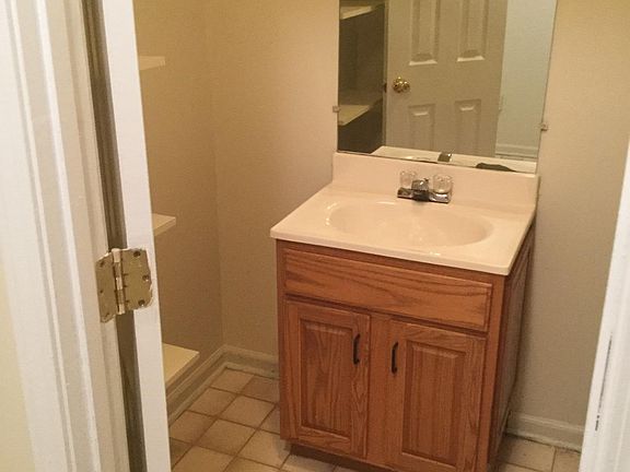 2nd image of 2734 Ann Dr