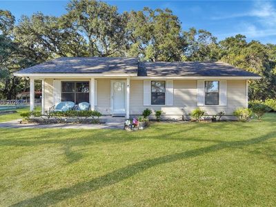 4 Sam Doyle Dr, Saint Helena Island, SC, 29920
