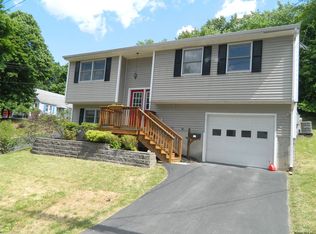 20 4th Ave, Rensselaer, NY 12144