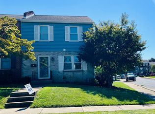 30 William Penn Dr, Chambersburg, PA 17201