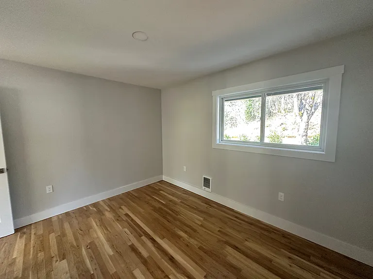 7001 E Loop Rd — Photo 54