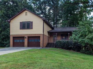3157 Caintal Ct, Decatur, GA 30033