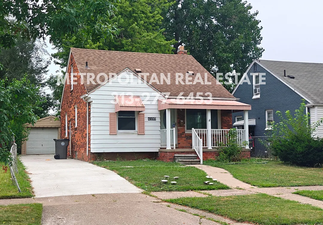 3 bed, 1136 sqft, $1,375 — Photo 1