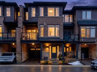 575 Woodward Ave #39, Hamilton, ON L8H 0B3