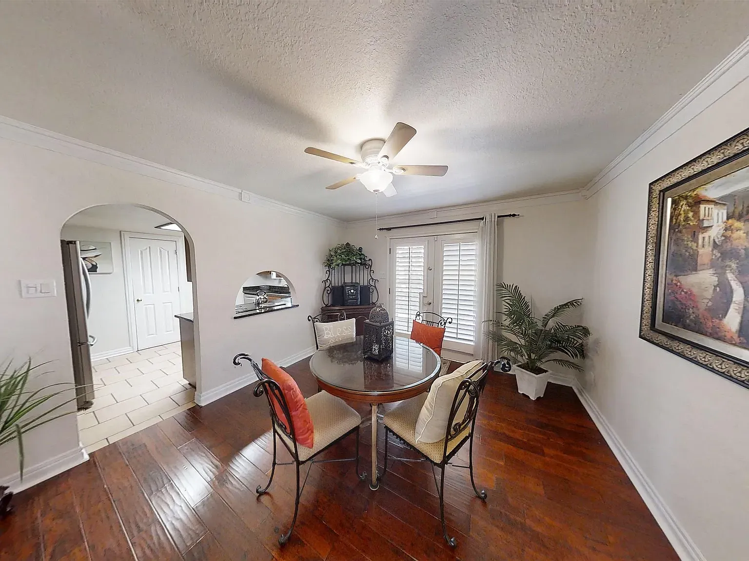 3 bed, 1700 sqft, $1,850 — Photo 4
