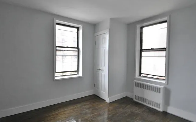 Rented by Smart NY Realty LLC | media 13