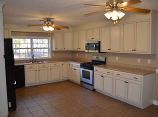 140 Batson Rd, Cunningham, TN 37052