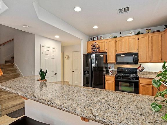 Large immaculate Kitchen