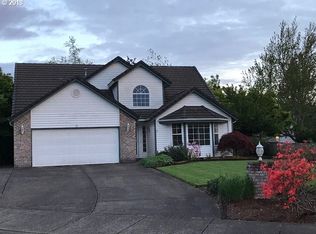 855 Diamond St, Springfield, OR 97477