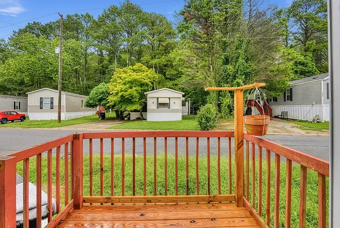 3 bed, 2.0 bath, $1,500 — Photo 2