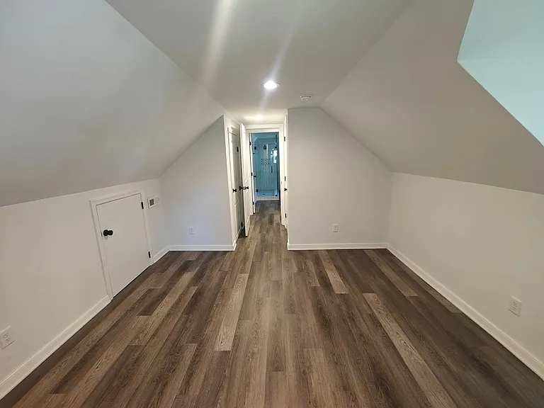 8402 Rolando Dr — Photo 21