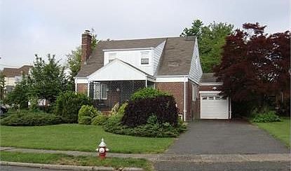 2nd image of 13-50 20th St #1X