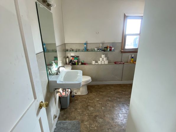 (undisclosed Address)