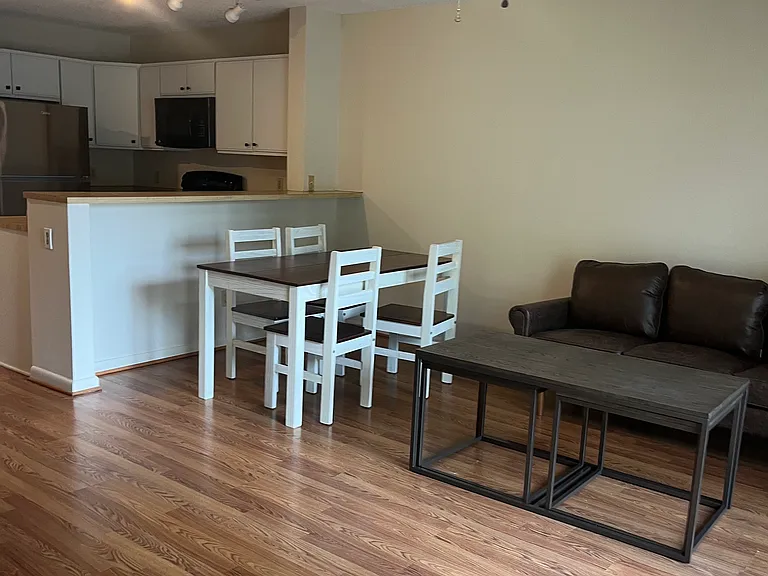 1348 Hunters Rd #D — Photo 7