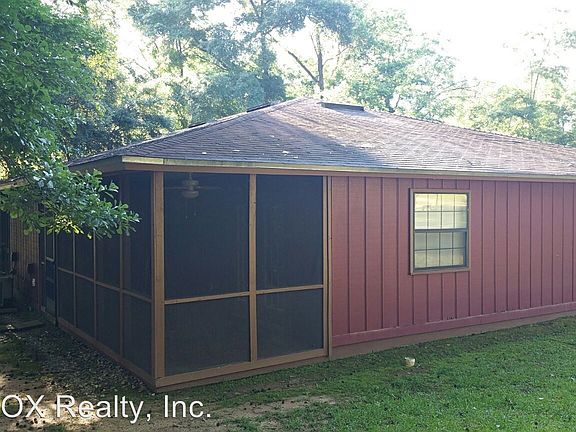 3rd image of 864 Meginnis Ln