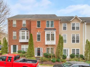 902 Rainier Rd, Charlottesville, VA 22903