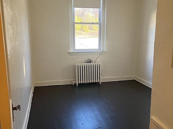 3rd image of 31 E Otterman St S #3