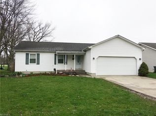 227 Forest Park Dr, Lagrange, OH 44050