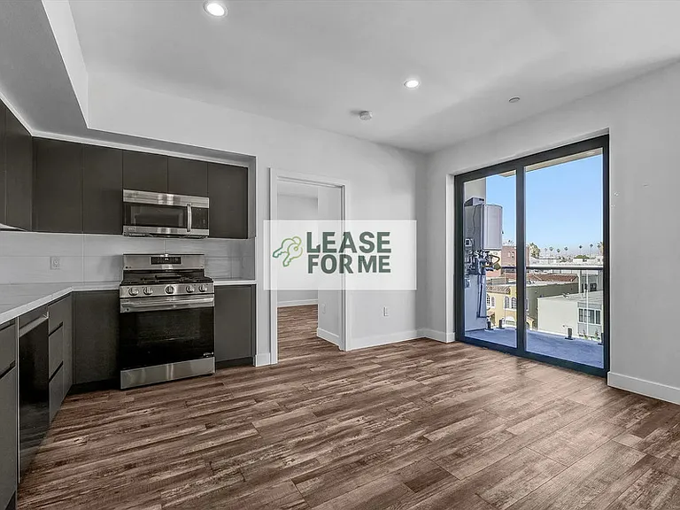 1538 S Wilton Pl #201 — Photo 22