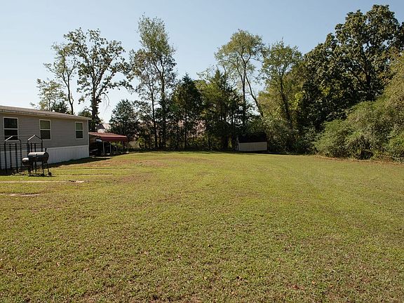 3rd image of 1320 Highway 230 W