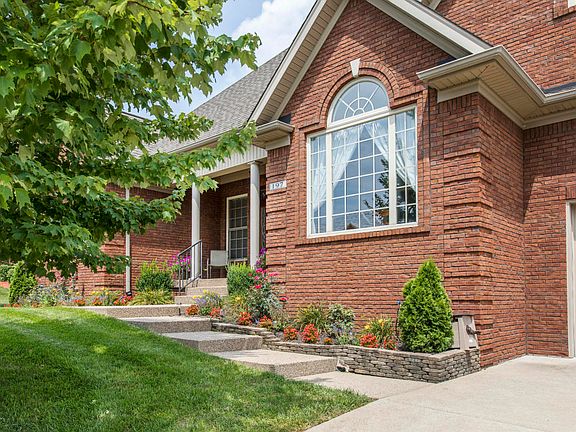 3rd image of 197 Blossom Cir