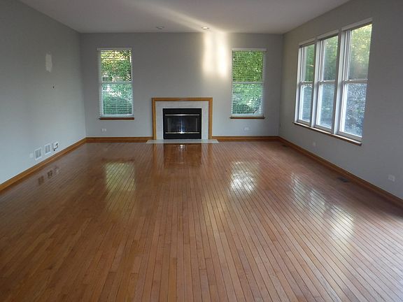 2nd image of 253 Woodland Park Cir