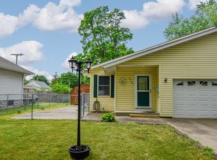 630 W South St APT A, Pontiac, IL 61764