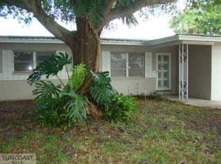 261 W Canal Dr, Palm Harbor, FL 34684