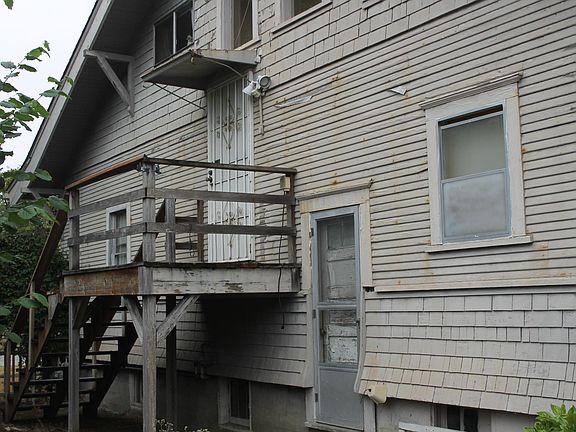 2nd image of 4001 S Thompson Ave #B
