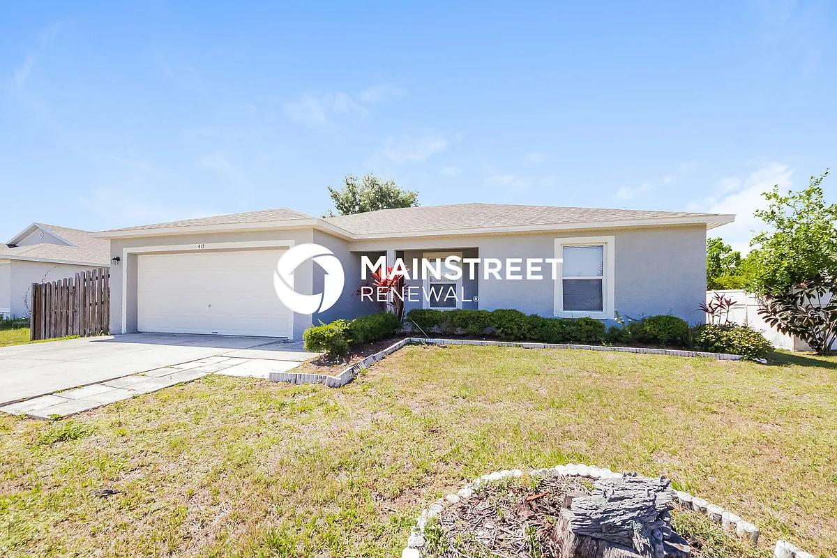 Front View - 417 Danube Way