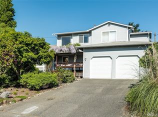 2126 SW 114th St, Seattle, WA 98146