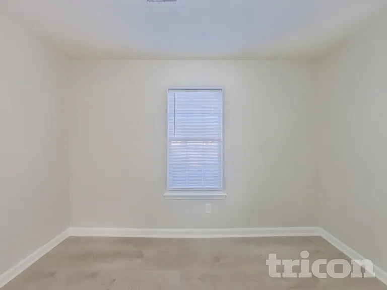 173 Burma Rd — Photo 13