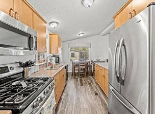 96 Monterey Ln, Folsom, CA 95630