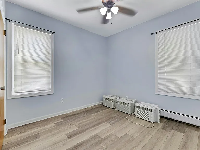 207 E Passaic Ave #1 — Photo 11