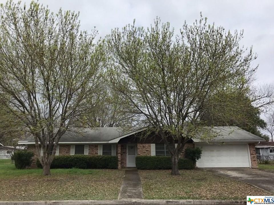 1st image of 153 Swan Dr