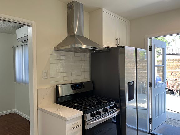 3rd image of 1514 N Allen Ave #B