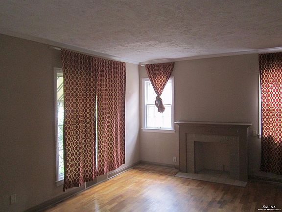 5th image of 312 W Jewell Ave