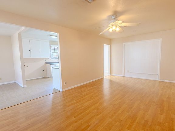 3rd image of 4326 Devon Dr