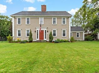 28 Homestead Ave, Rehoboth, MA 02769