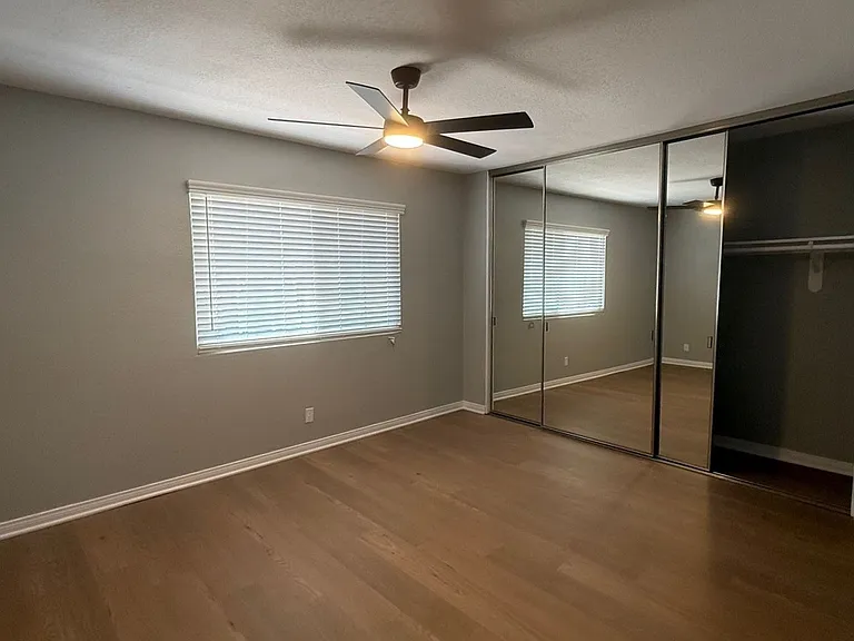 Twin Pines Apartments — Photo 52